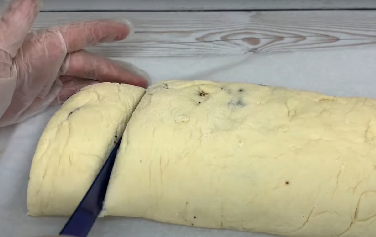 Творожные булочки с маком: рецепт Лилии Цвит для ароматной выпечки с детства